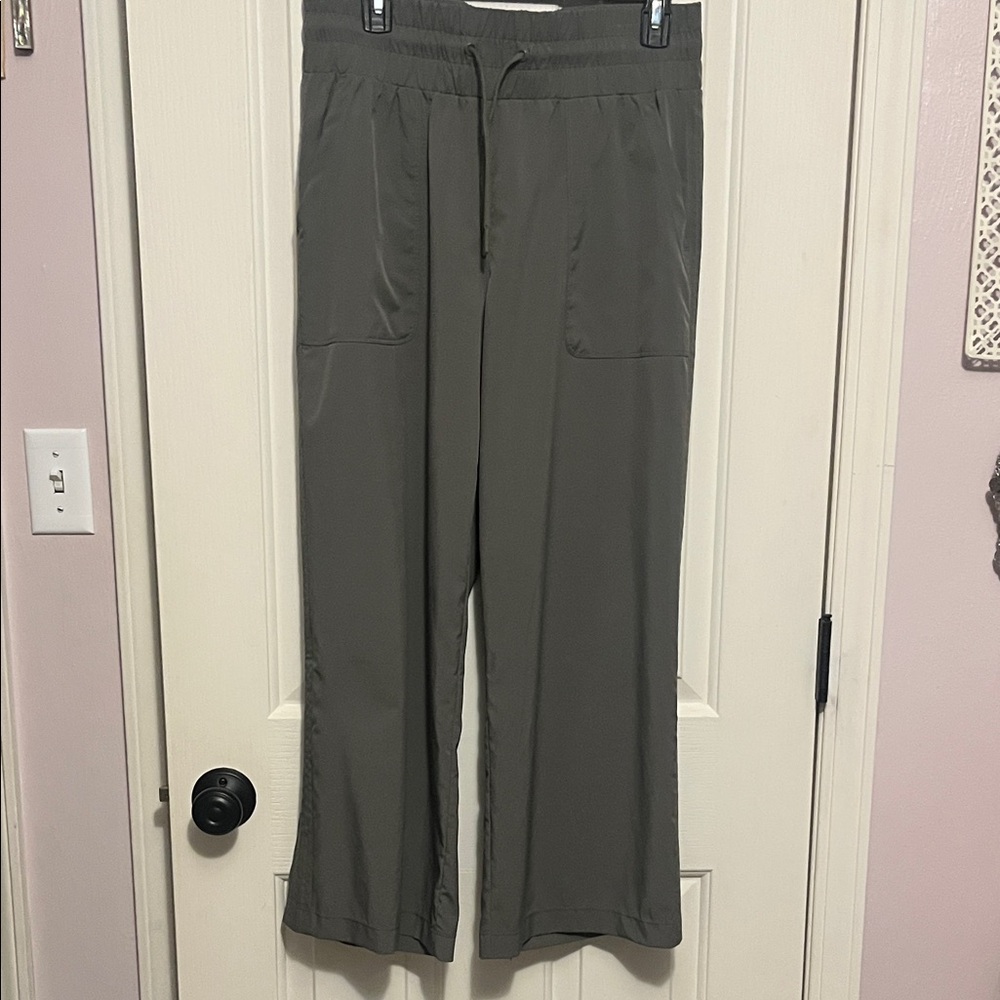 Mondetta Sage Green Relaxed Pants